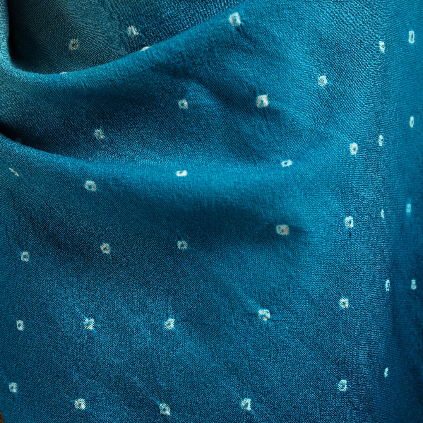 Kutch Handwoven Bandhani Merino Wool Shawl 43