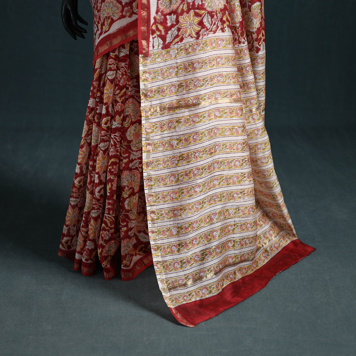 Floral Hand Block Print Mulberry Silk Sanganeri Saree 09