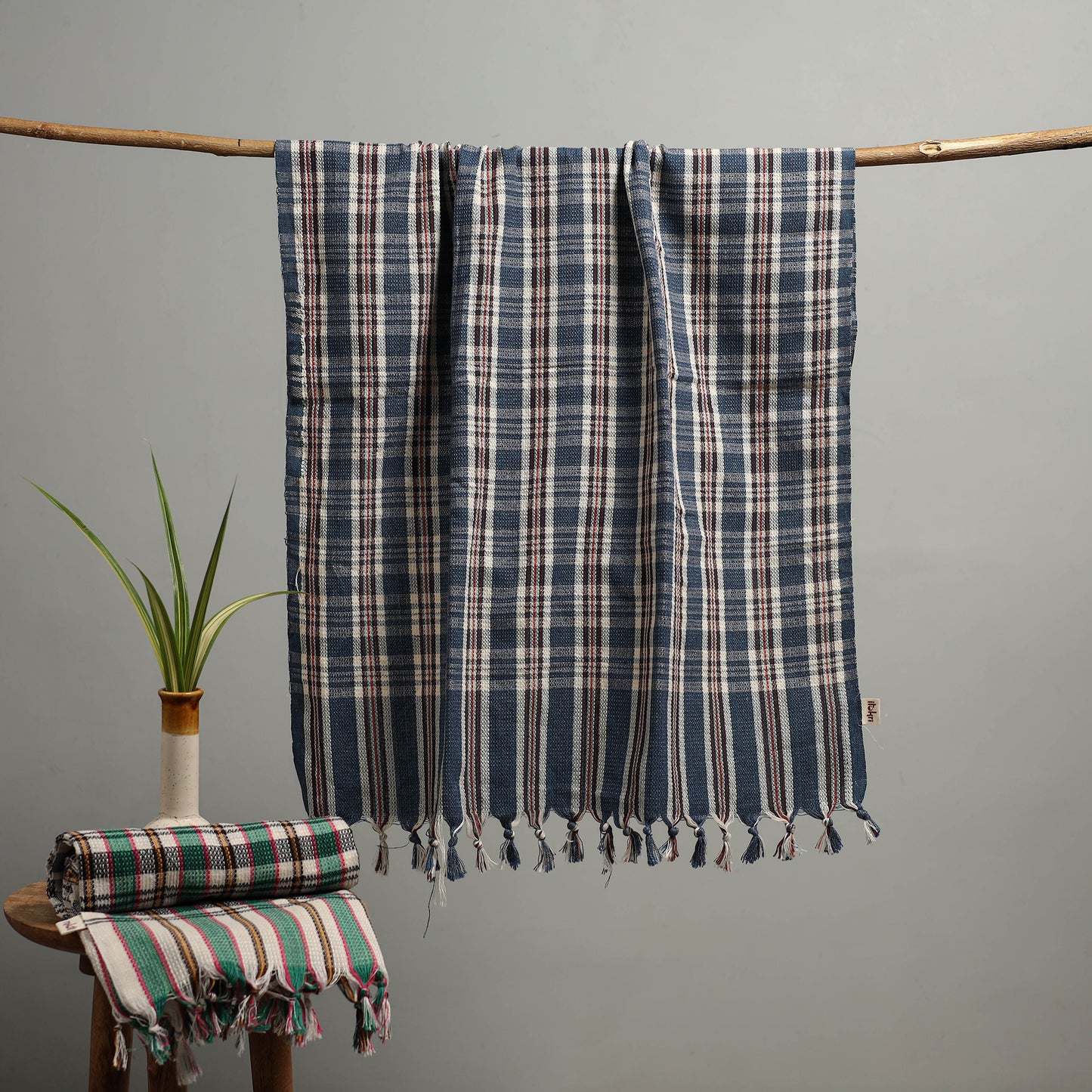 Handloom Fine Cotton Checks Bath Towel  65
