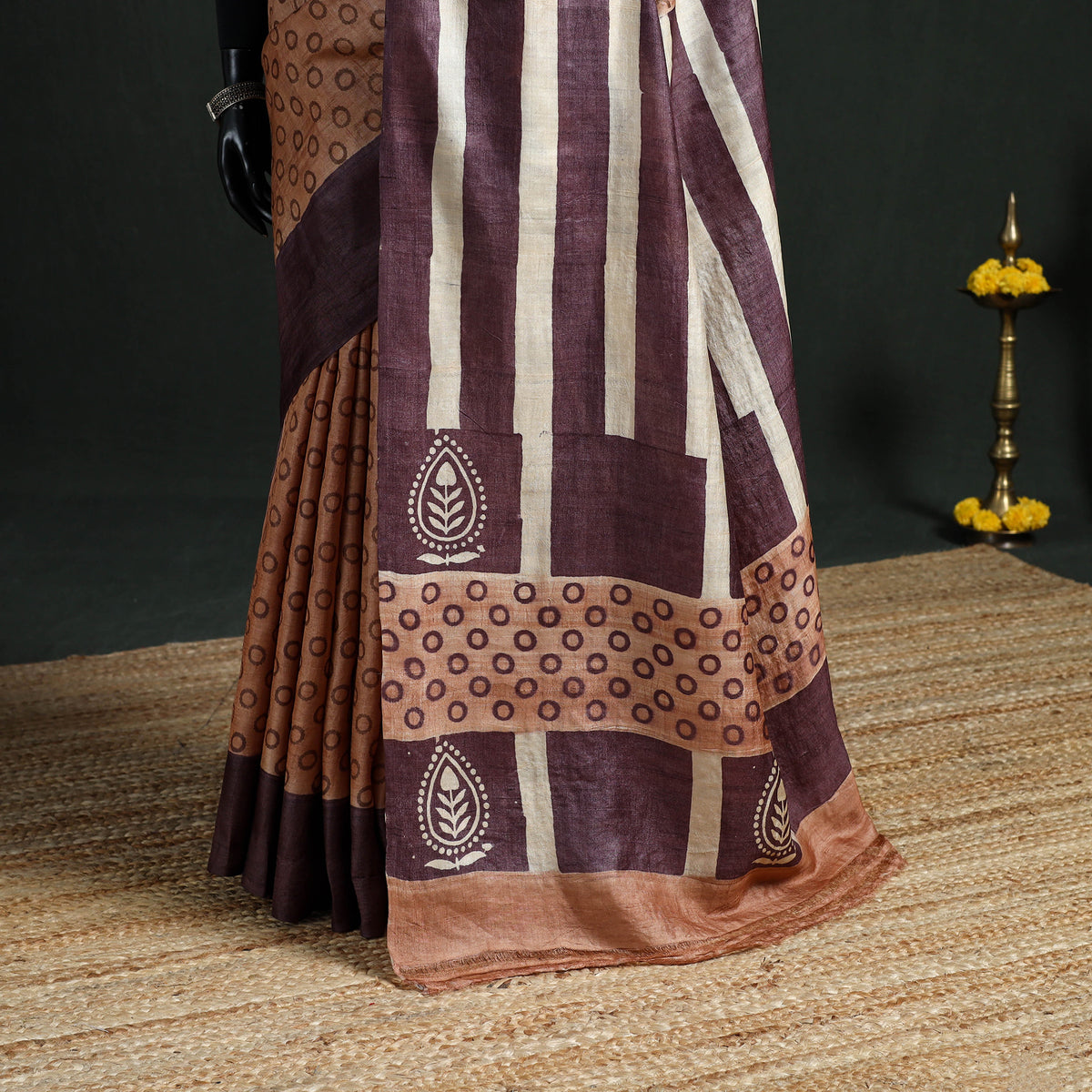 Pure Handloom Tussar Silk Saree in Bengal Hand Block Prints 05