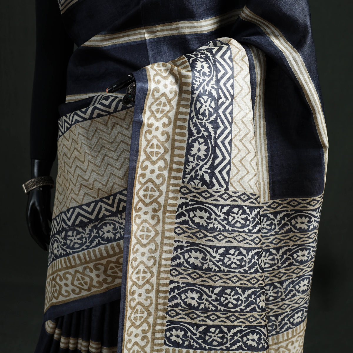 Pure Handloom Tussar Silk Saree in Bengal Hand Block Prints 04