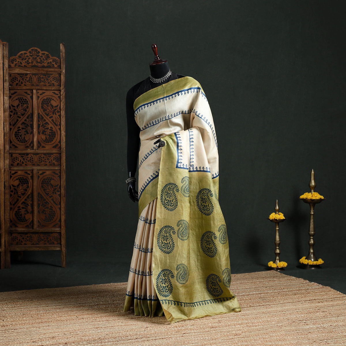 Pure Handloom Tussar Silk Saree in Bengal Hand Block Prints 03