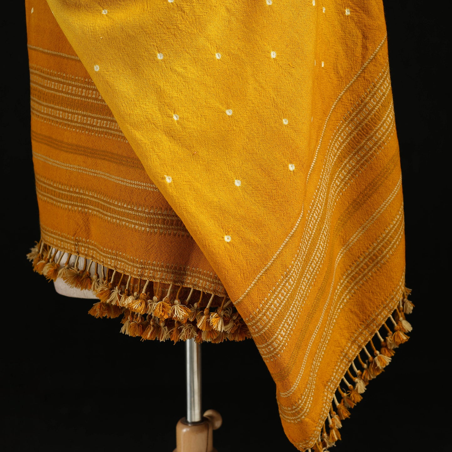 Kutch Handwoven Bandhani Merino Wool Shawl 47