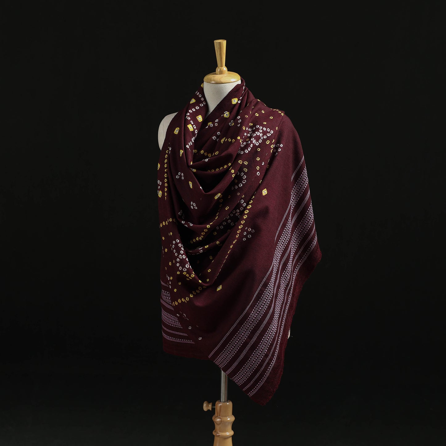 Kutch Handwoven Bandhani Tie-Dye Merino Wool Shawl 38