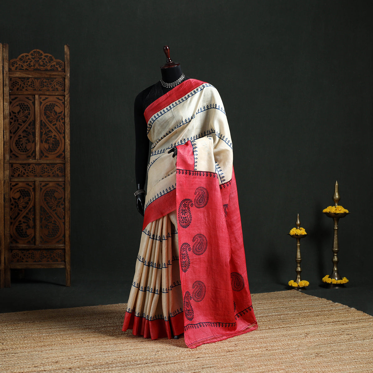 Pure Handloom Tussar Silk Saree in Bengal Hand Block Prints 02