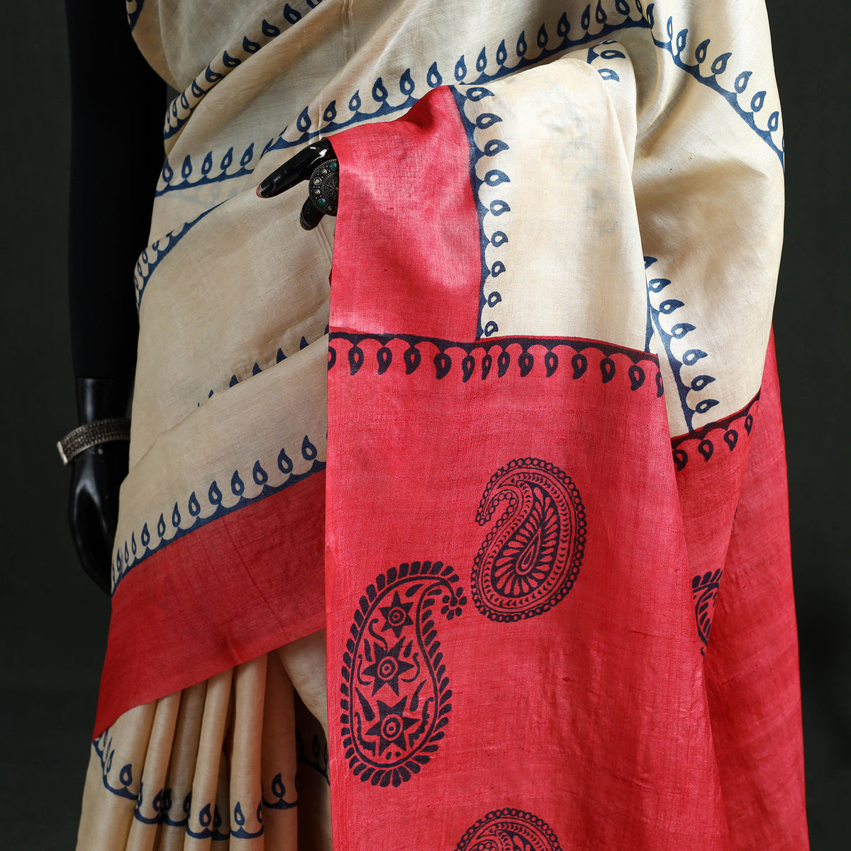 Pure Handloom Tussar Silk Saree in Bengal Hand Block Prints 02