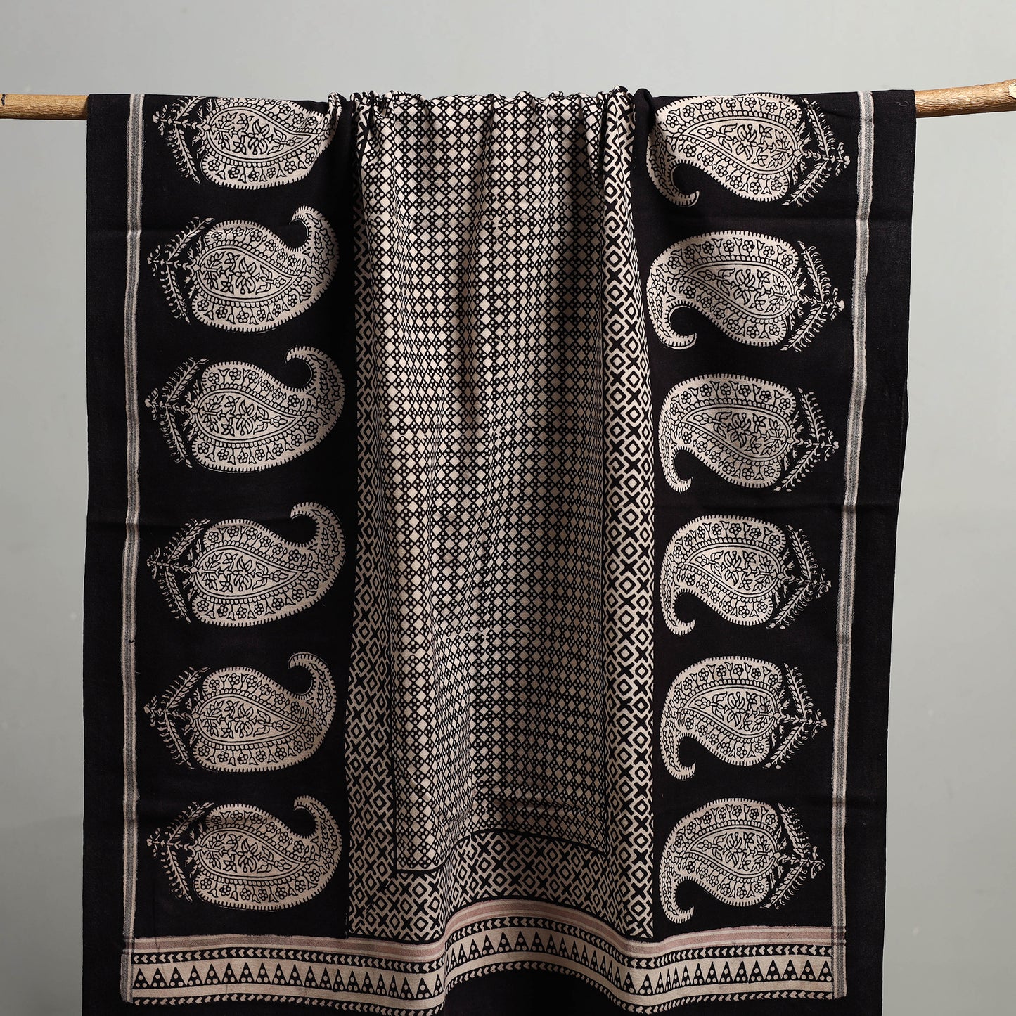 Handloom Cotton Natural Dyed Hand Block Bagh Print Towel 105
