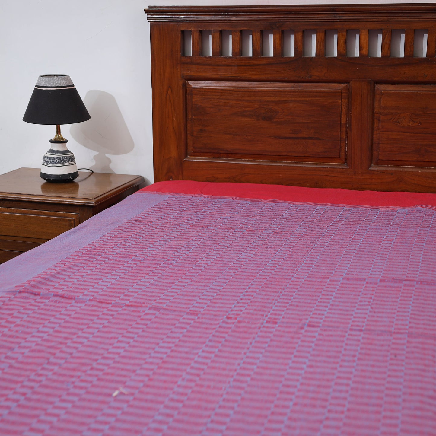 Handloom bed cover