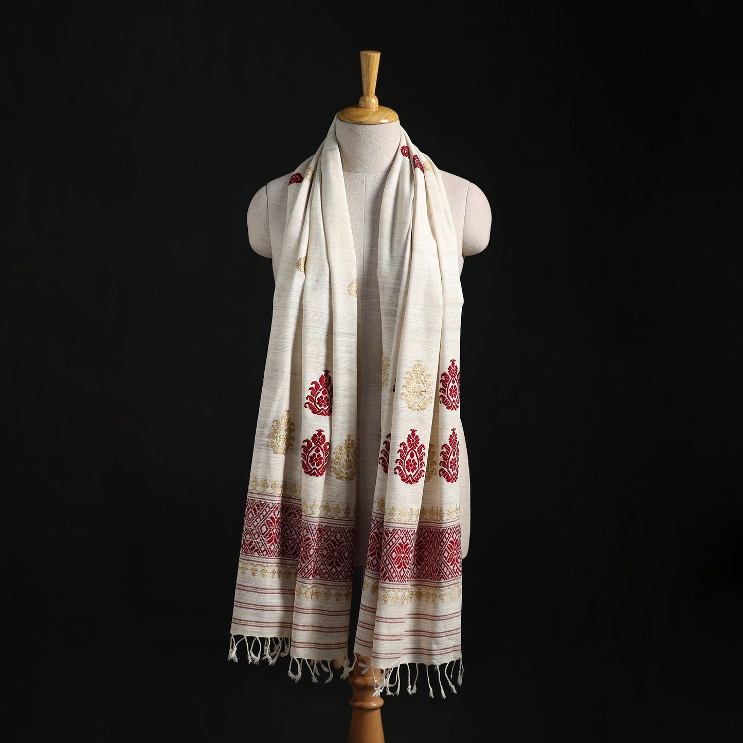 Handspun Handwoven Pure Eri Silk Aari Hand Embroidered Shawl of Assam 13