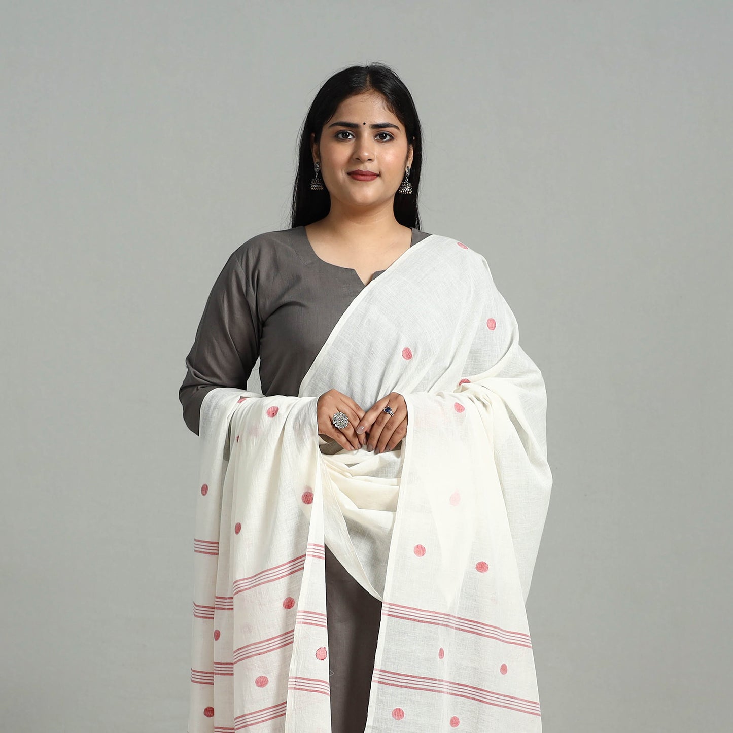 White - Handloom Cotton Burdwan Jamdani Dupatta 07