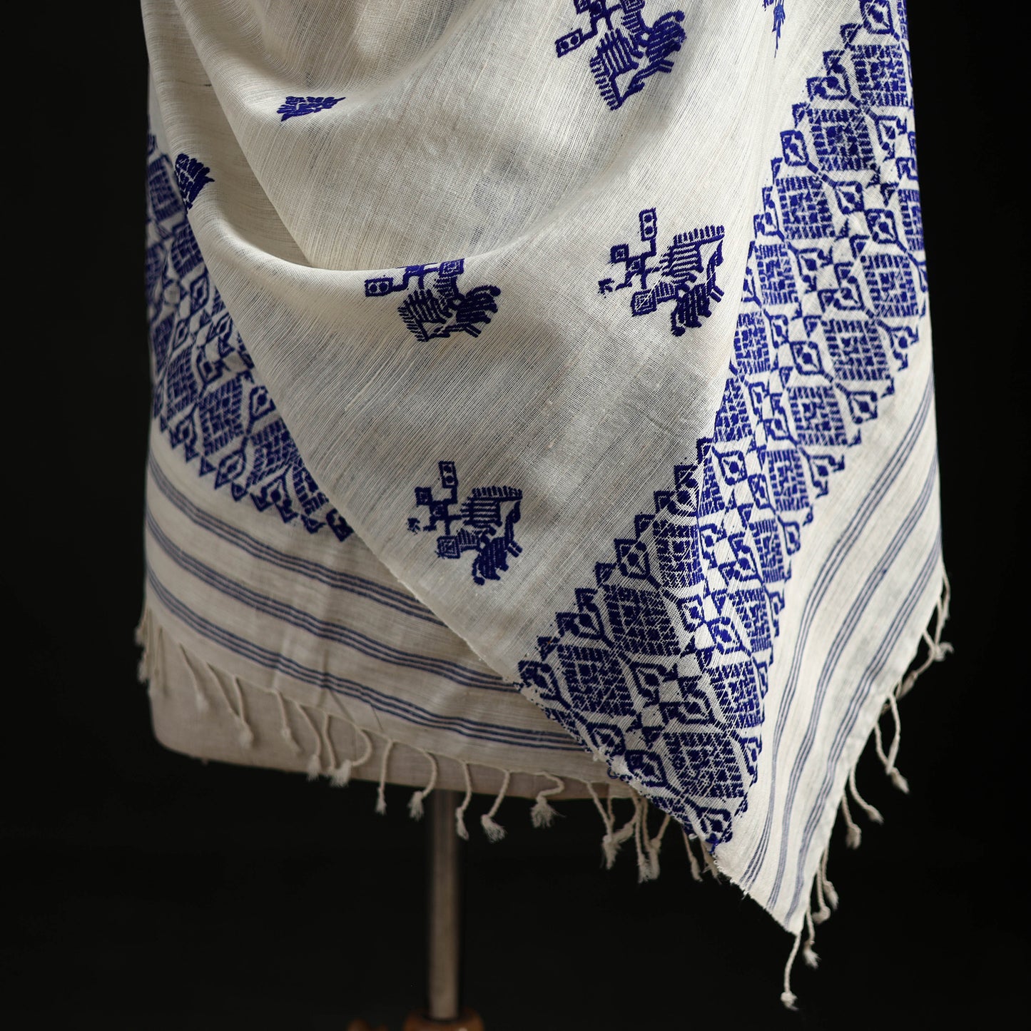 Handspun Handwoven Pure Eri Silk Aari Hand Embroidered Shawl of Assam 15