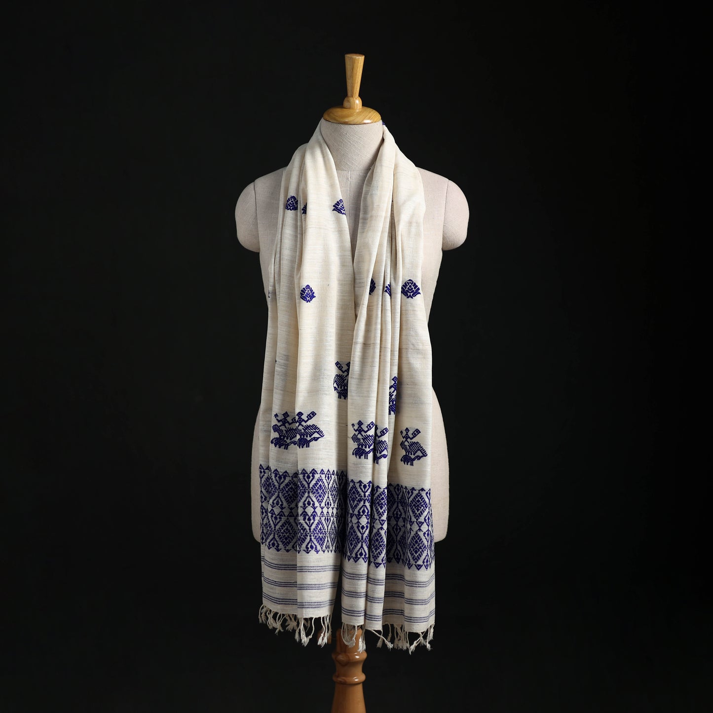 Handspun Handwoven Pure Eri Silk Aari Hand Embroidered Shawl of Assam 15
