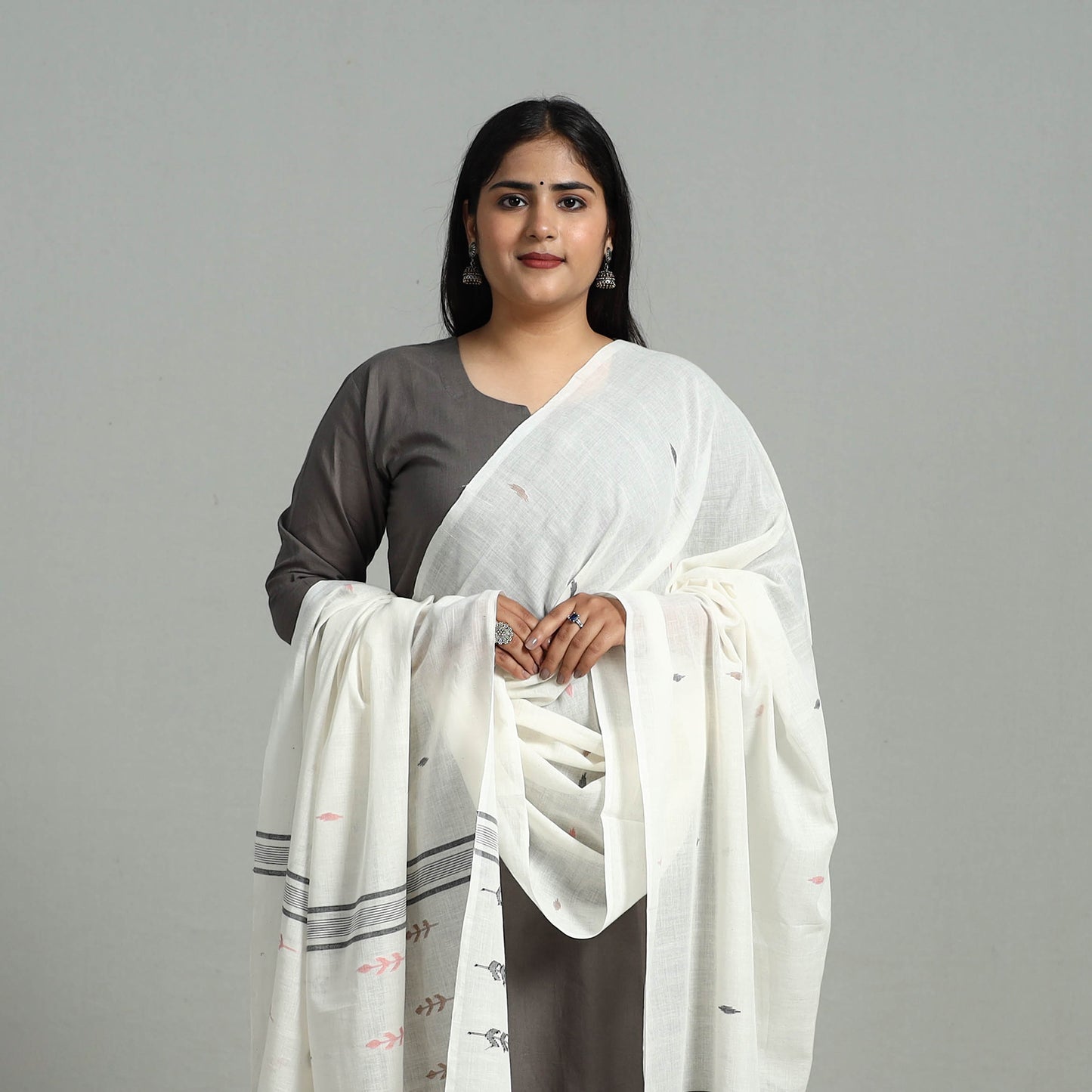 White - Handloom Cotton Burdwan Jamdani Dupatta 16