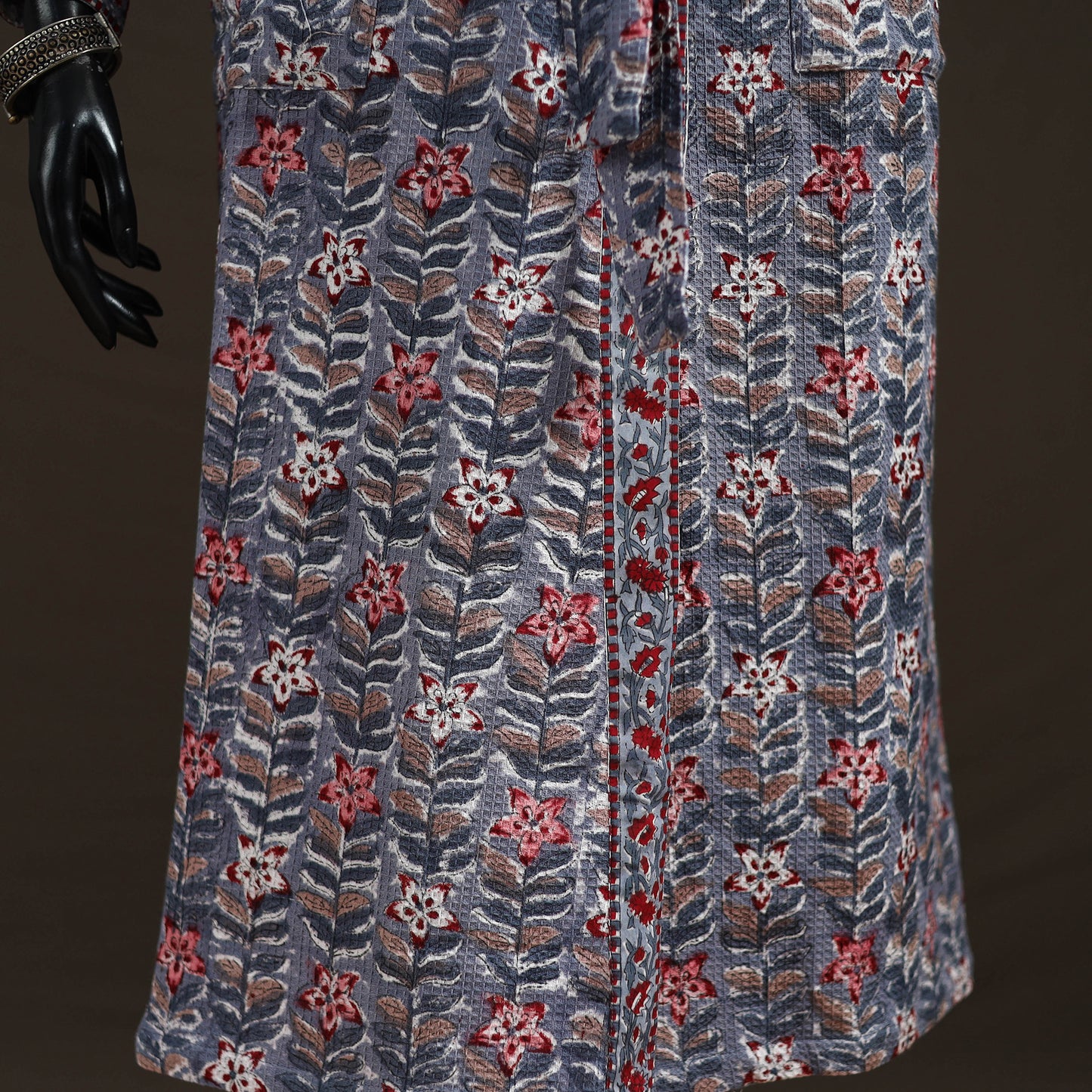Sanganeri Hand Block Print Waffle Weave Cotton Bath Robe 08