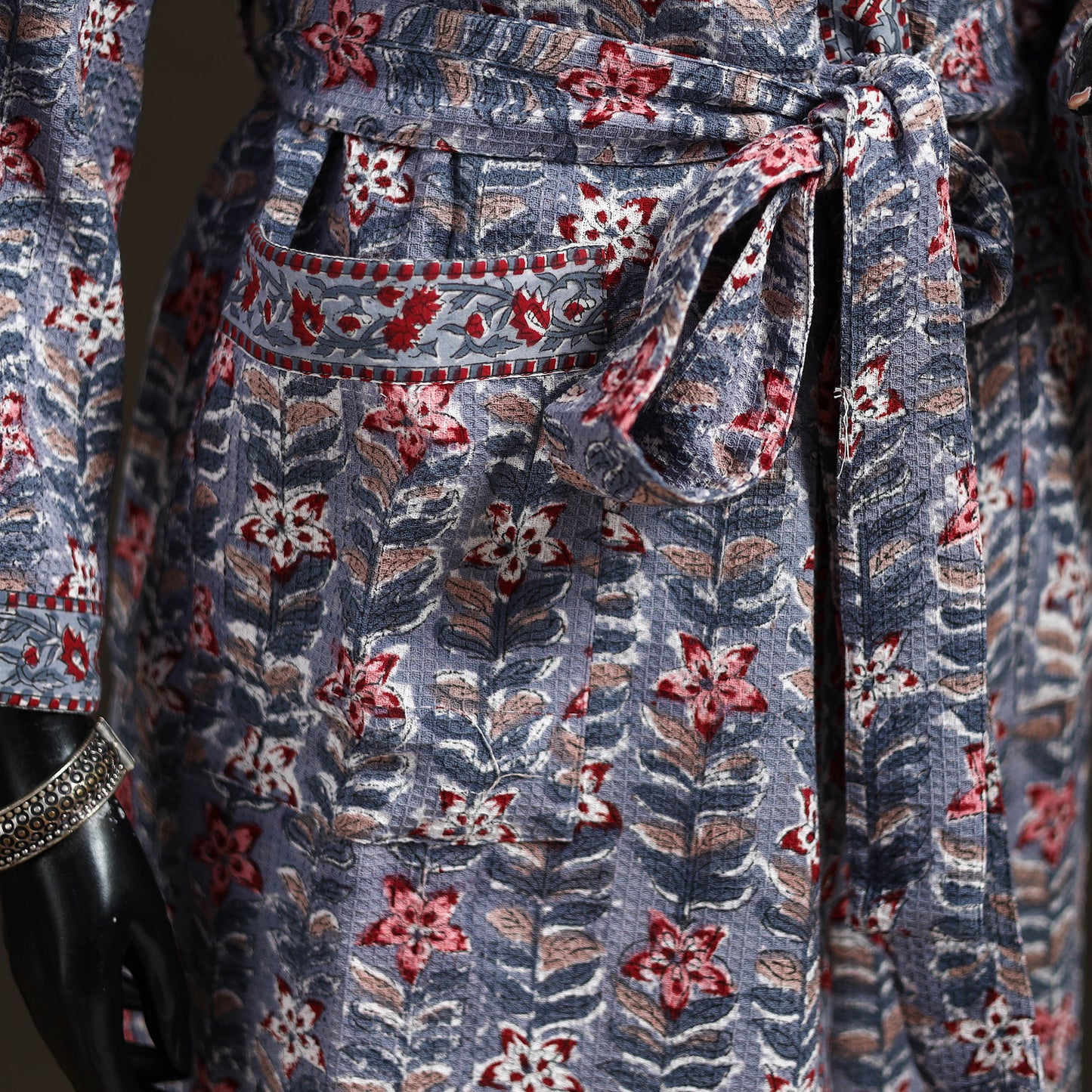 Sanganeri Hand Block Print Waffle Weave Cotton Bath Robe 08