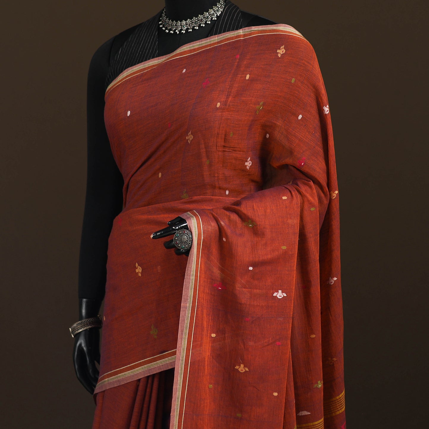 Phulia Jamdani Pure Handloom Cotton Saree with Tassels (Count 92/84) 23