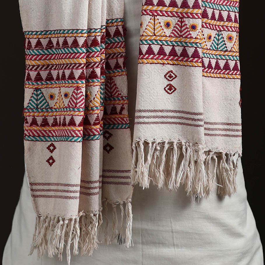 Orissa Tribal Kapadaganda Hand Embroidered Pure Handwoven Cotton Stole 07
