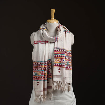 Orissa Tribal Kapadaganda Hand Embroidered Pure Handwoven Cotton Stole 07