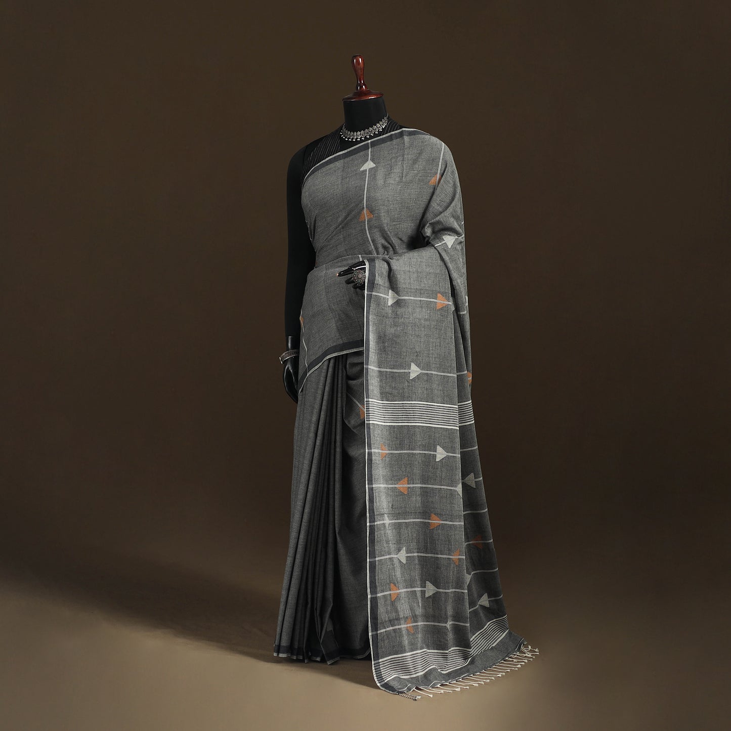 Phulia Jamdani Pure Handloom Cotton Saree with Tassels (Count 92/60) 28
