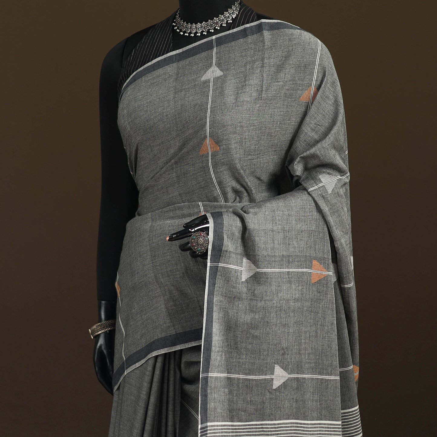 Phulia Jamdani Pure Handloom Cotton Saree with Tassels (Count 92/60) 28