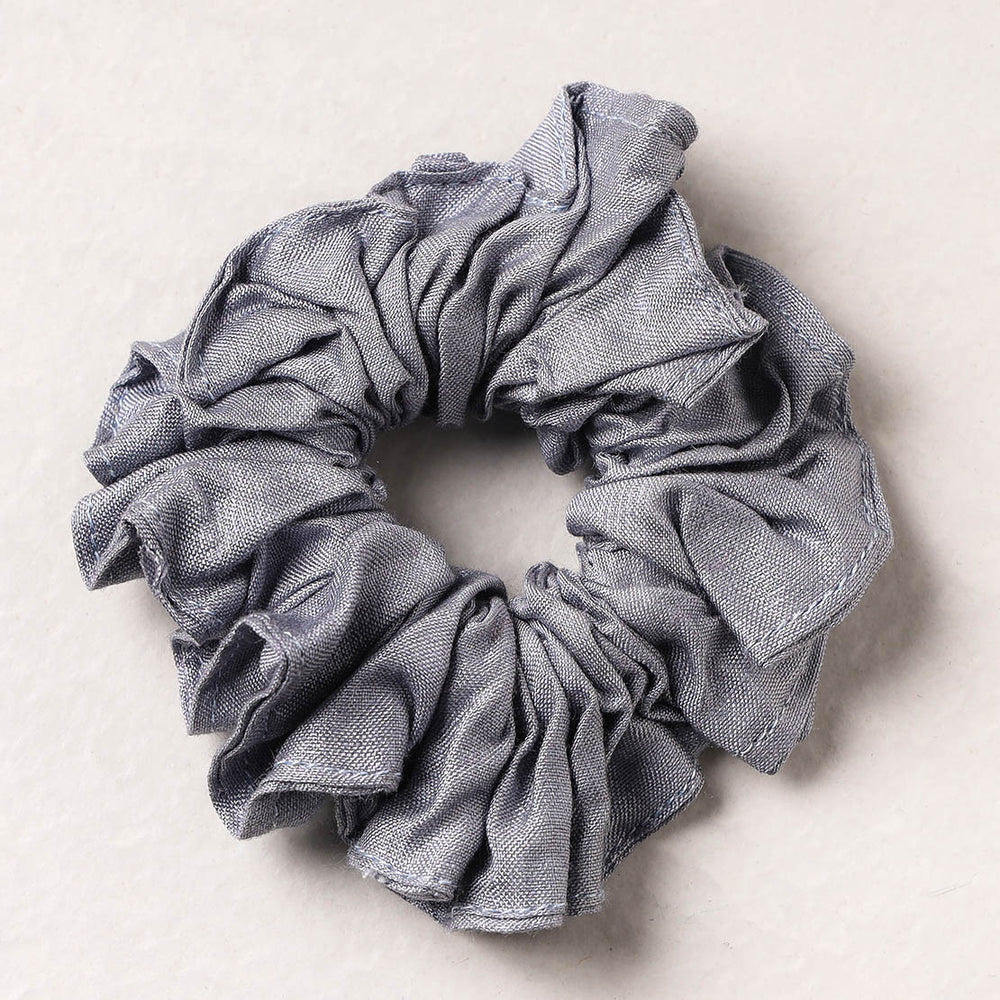 Rubber Band Scrunchie