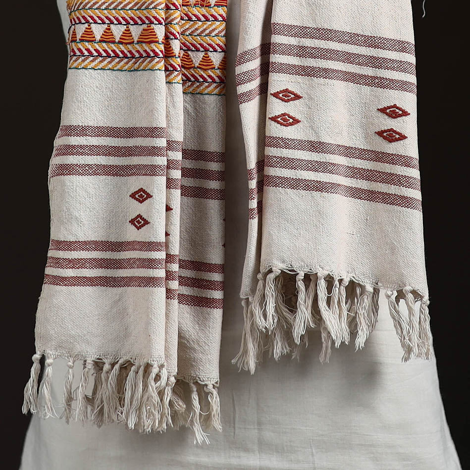 Orissa Tribal Kapadaganda Hand Embroidered Pure Handwoven Cotton Stole 11
