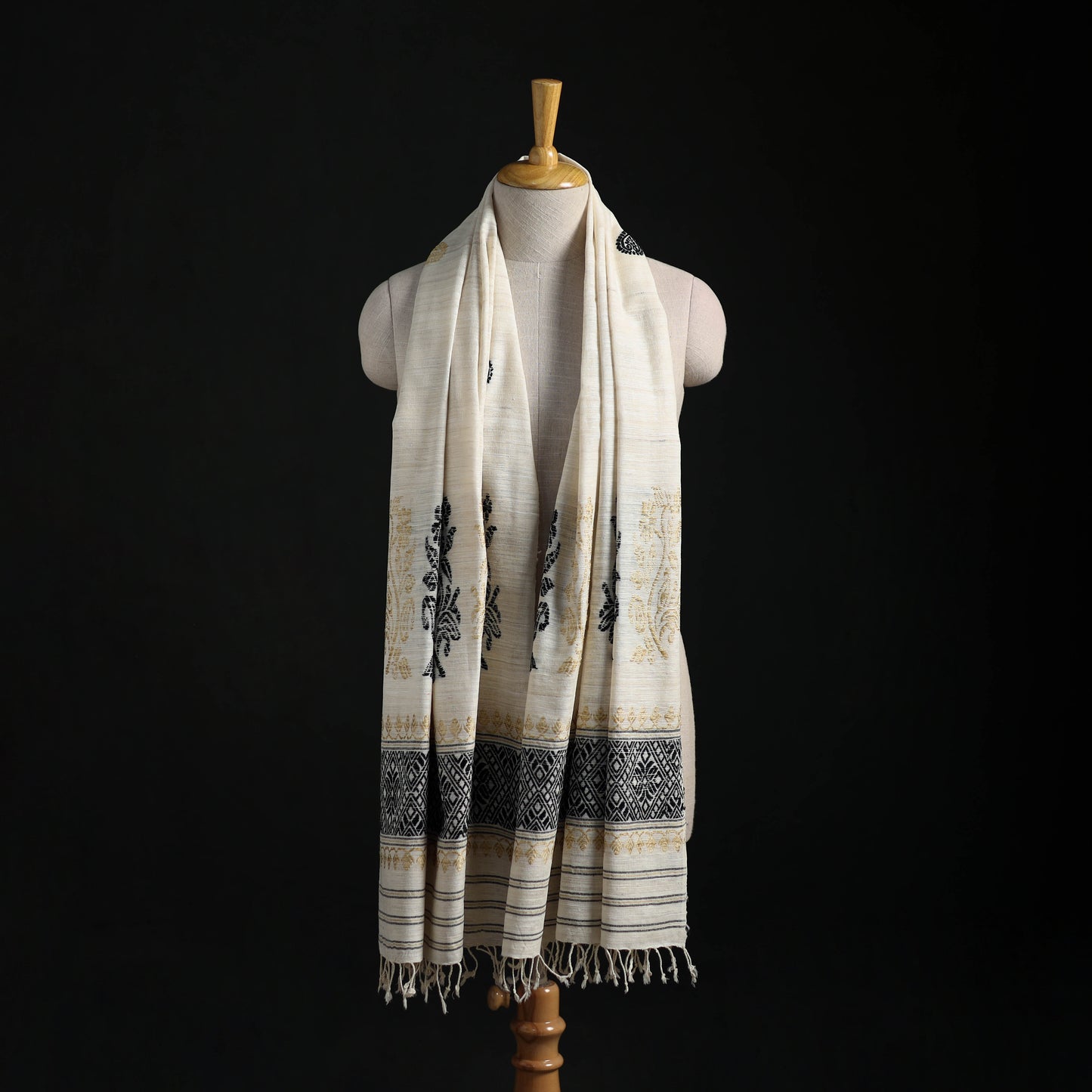 Handspun Handwoven Pure Eri Silk Aari Hand Embroidered Shawl of Assam 26