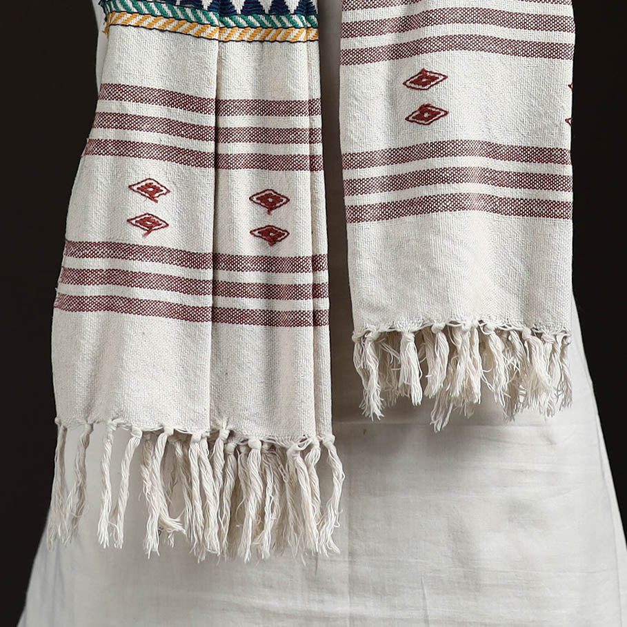 Orissa Tribal Kapadaganda Hand Embroidered Pure Handwoven Cotton Stole 19