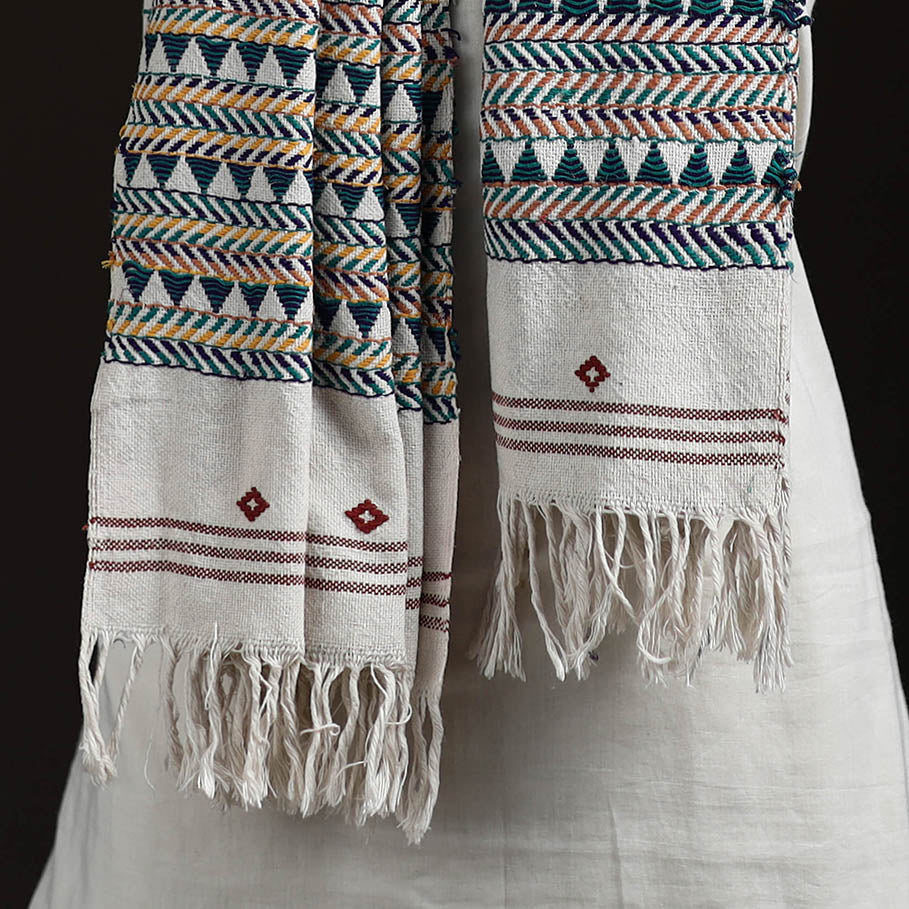 Orissa Tribal Kapadaganda Hand Embroidered Pure Handwoven Cotton Stole 21