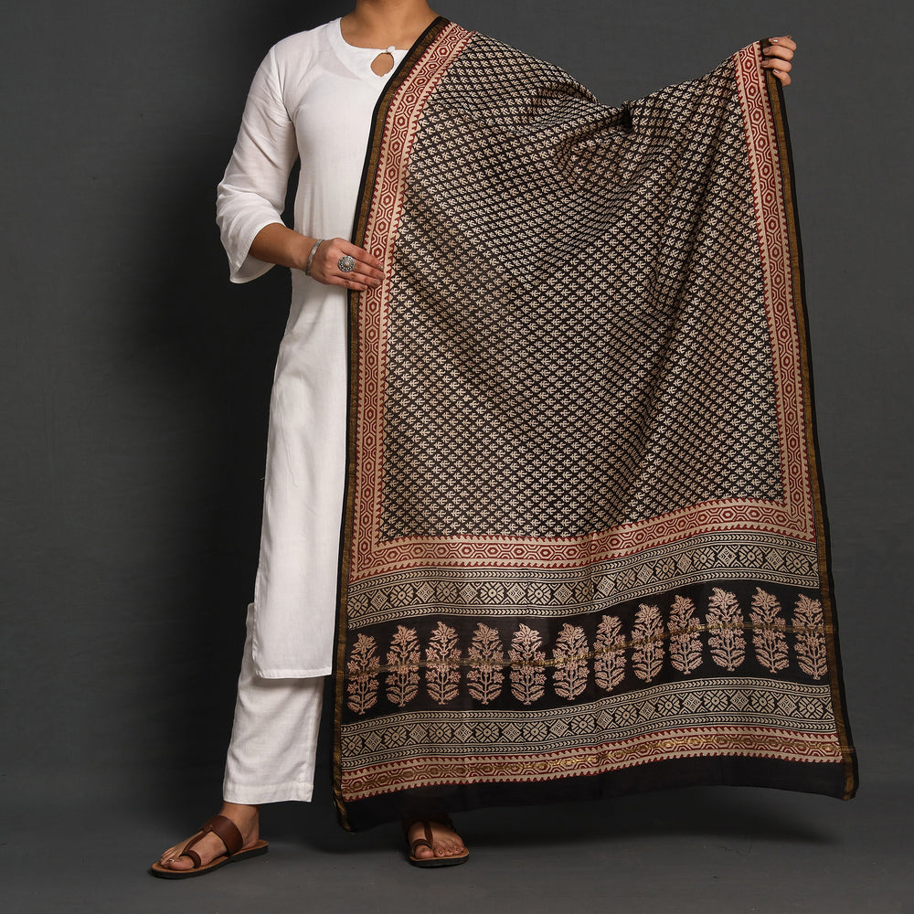 bagru dupatta