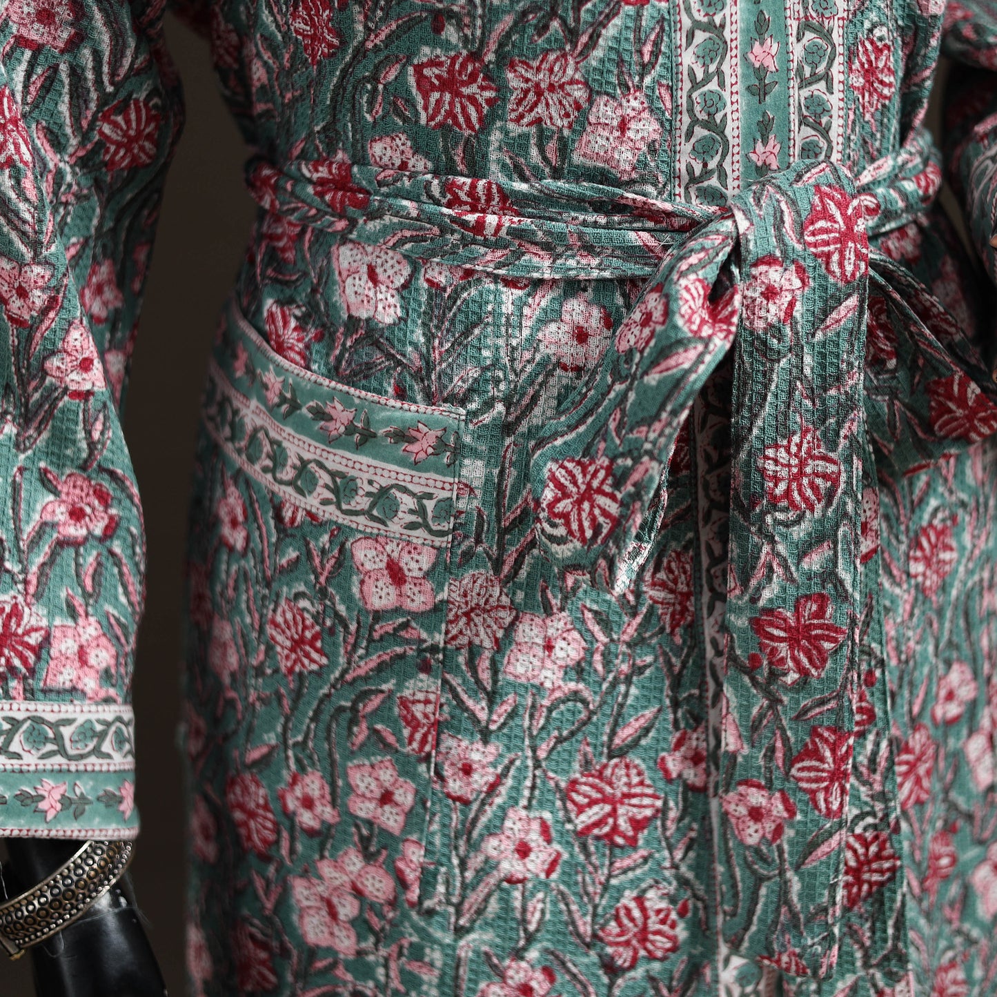 Sanganeri Hand Block Print Waffle Weave Cotton Bath Robe 19