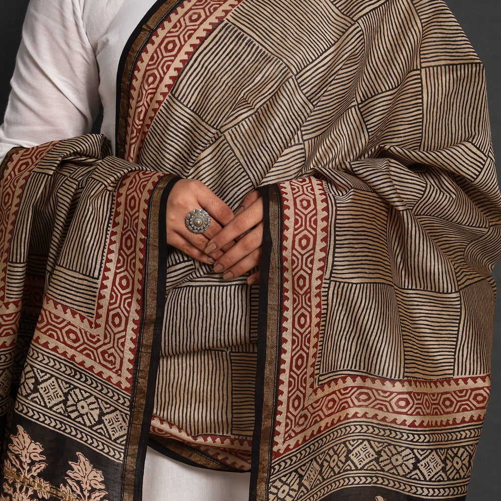 bagru dupatta