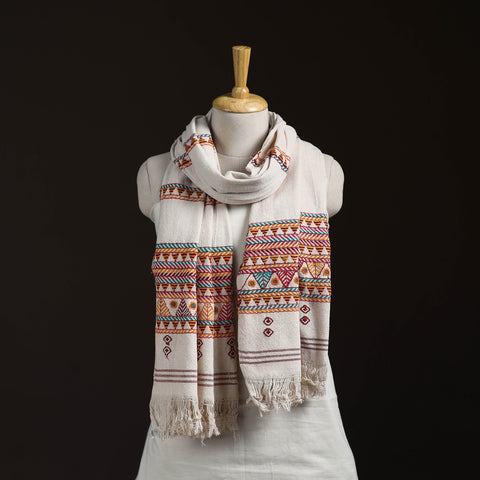 Orissa Tribal Kapadaganda Hand Embroidered Pure Handwoven Cotton Stole 33