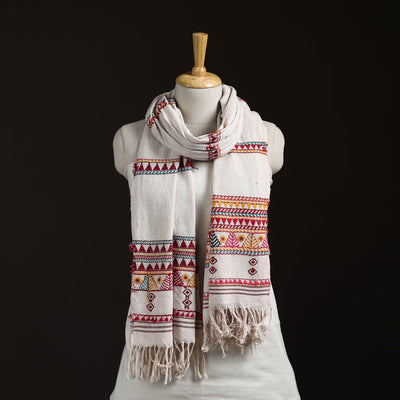 Orissa Tribal Kapadaganda Hand Embroidered Pure Handwoven Cotton Stole 34