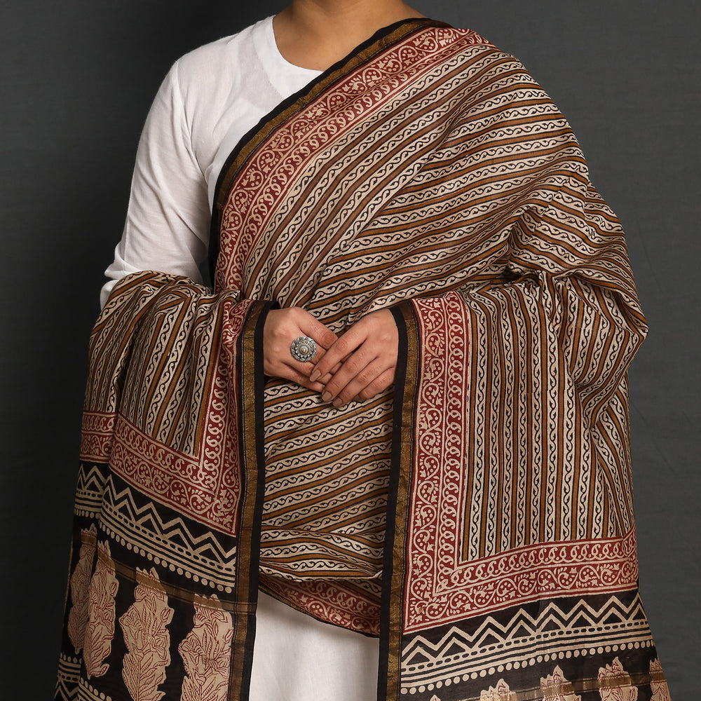 bagru dupatta