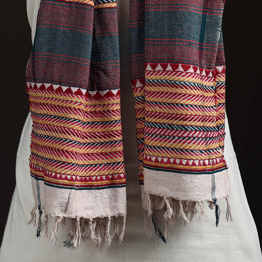 Orissa Tribal Kapadaganda Hand Embroidered Pure Handwoven Cotton Stole 43