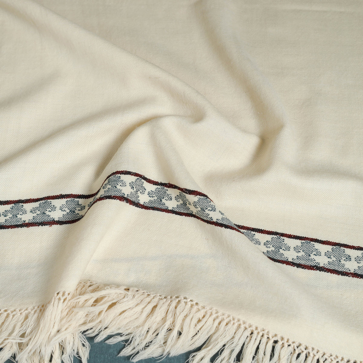 Ladakh Pure Handwoven Sheep Merino Wool Stole 05