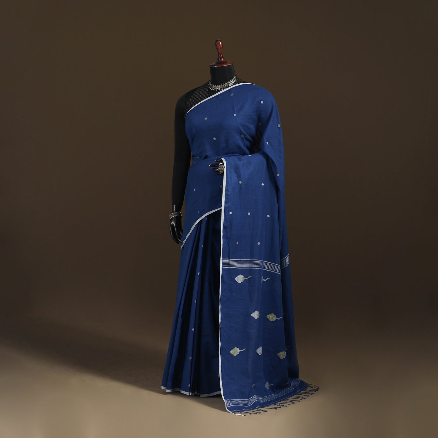 Phulia Jamdani Pure Handloom Cotton Saree with Tassels (Count 92/40) 38