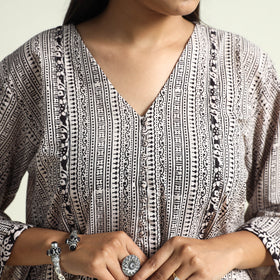 Buy Block Print Cotton Straight Bagh Kurta For Women