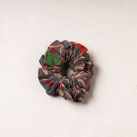 Rubber Band Scrunchie
