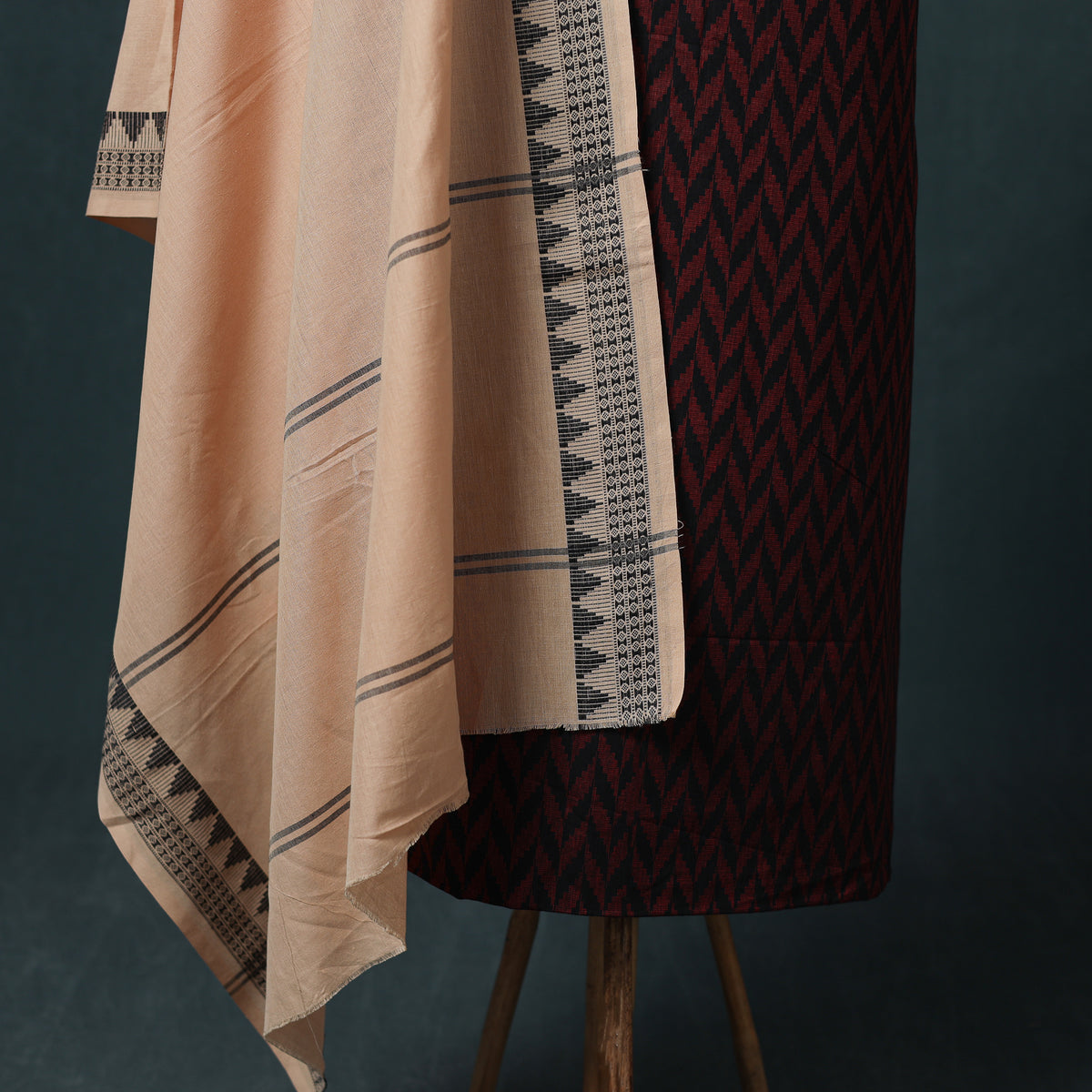 Prewashed Jacquard Cotton Unstitched Dress Material: Kurta & Dupatta with Jewellery 11