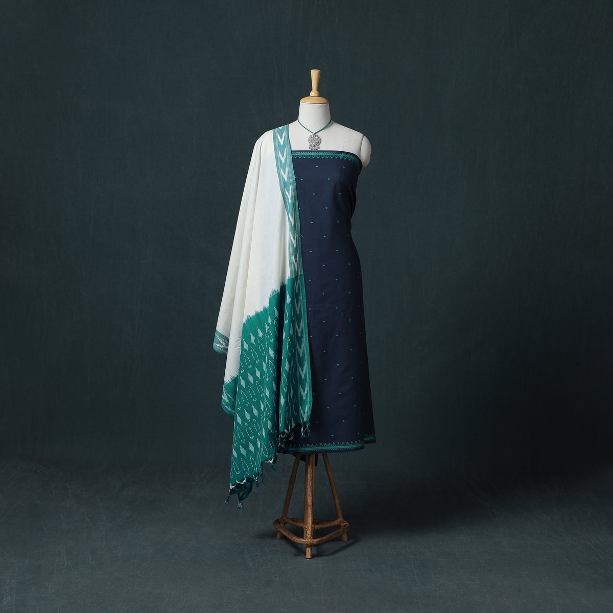 Prewashed Jacquard Cotton Unstitched Dress Material: Kurta & Dupatta with Jewellery 12