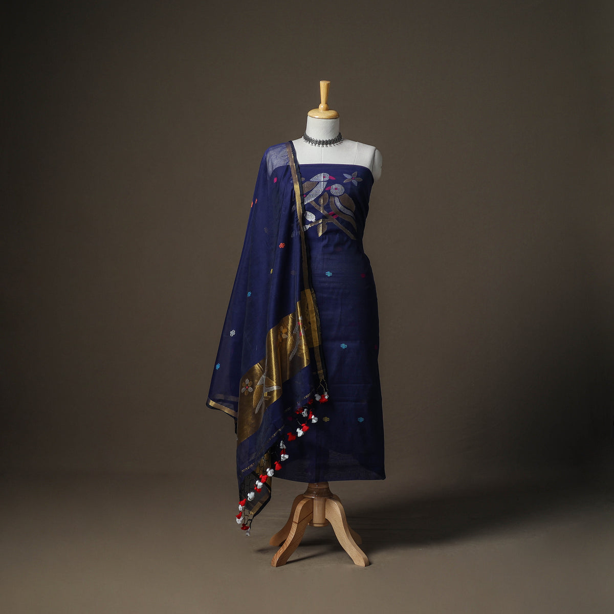 Jamdani Pure Handloom Muslin Unstitched Dress Material: Kurta with Dupatta 04