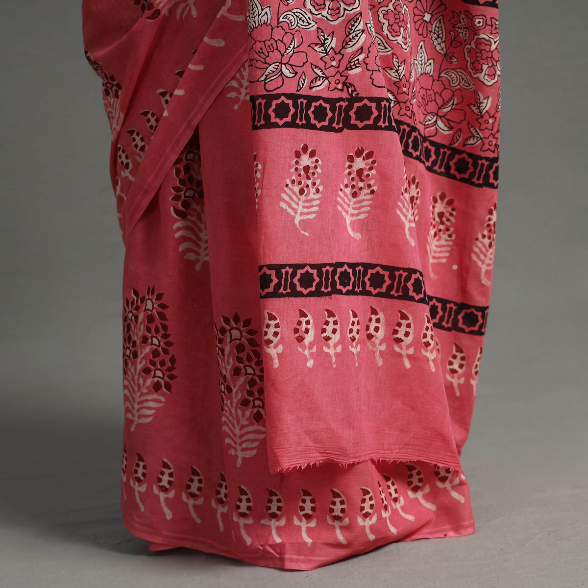 Pink - Nandana Dabu Block Printed Mul Cotton Saree 21