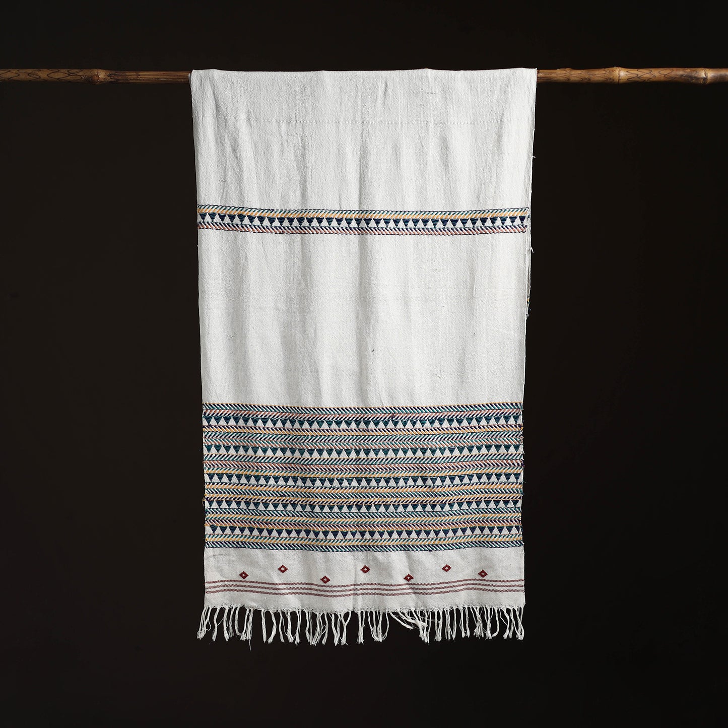 Orissa Tribal Kapadaganda Hand Embroidered Pure Handwoven Cotton Stole 21