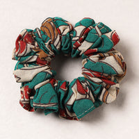 Rubber Band Scrunchie