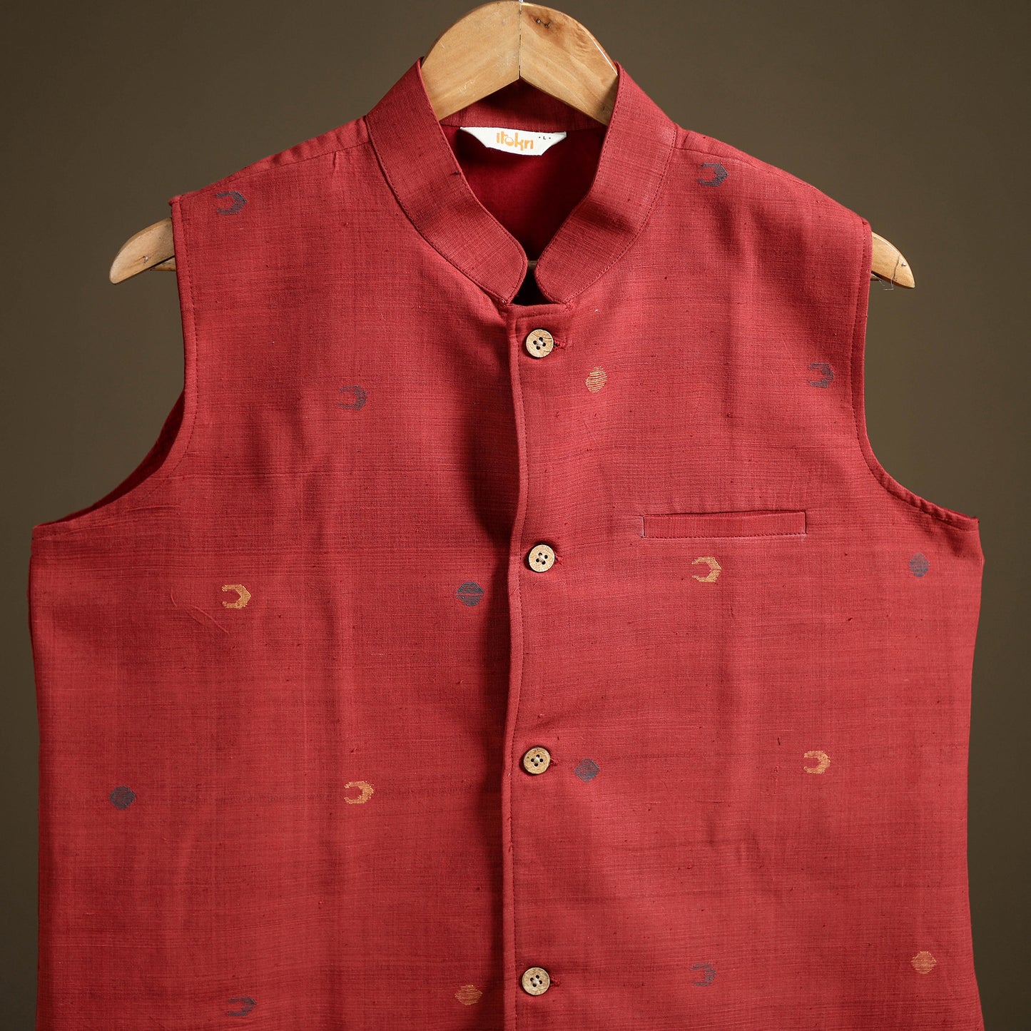 Handwoven Cotton Nehru Jacket for Men in Jamdani Buti of Srikakulam 05