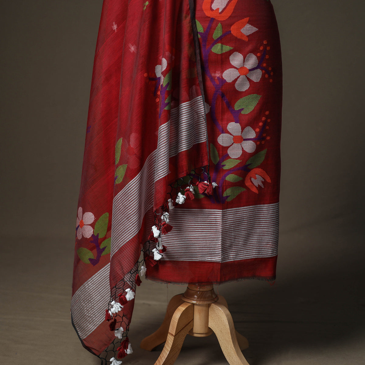 Jamdani Pure Handloom Muslin Unstitched Dress Material: Kurta with Dupatta 14