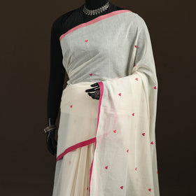 Bengal Handwoven Cotton Heart Buti Begumpuri Saree with Blouse Piece 06
