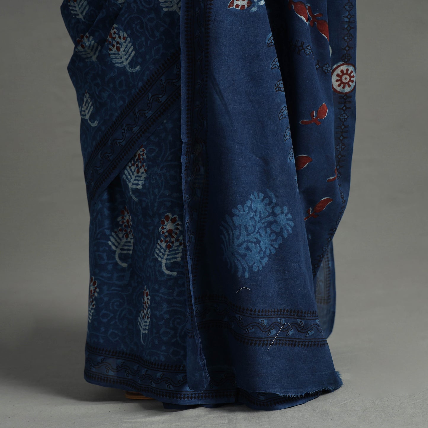 Blue - Indigo Nandana Dabu Block Printed Mul Cotton Saree 28